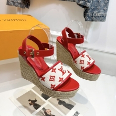 Louis Vuitton Sandals